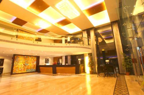 Sp Grand Days Hotel Thiruvananthapuram Екстериор снимка